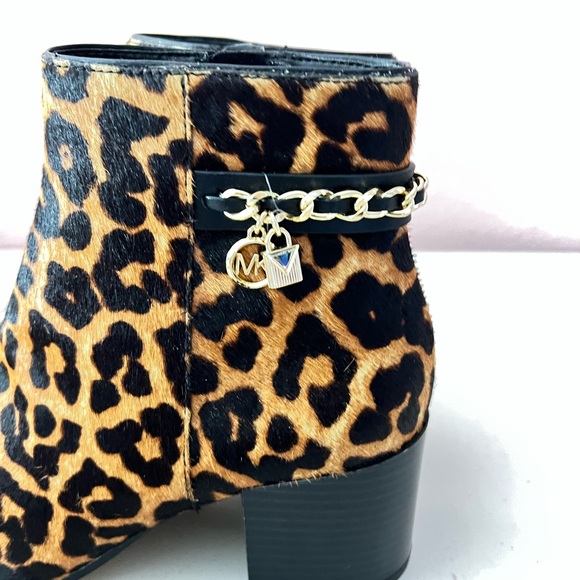 Michael Kors Elsa Mid Bootie Cheetah. Hair-calf  ✨brand new✨ No box - Picture 10 of 11